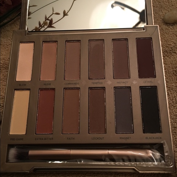 Naked Ultimate Basics - Urban Decay - Picture 2 of 4
